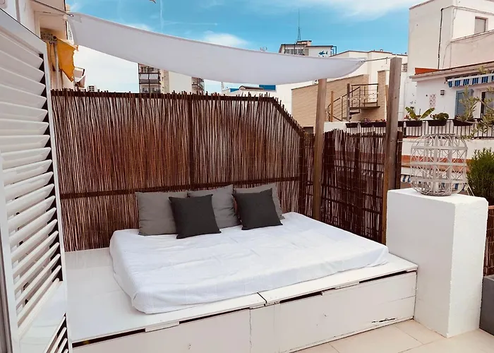 Penthouse סיטגס